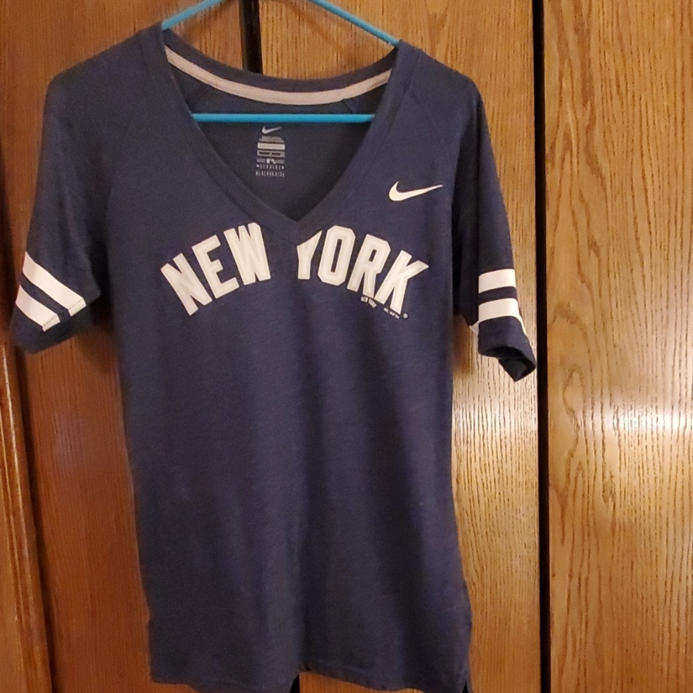 NY Yankees tshirt